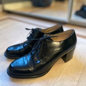 oxford vintage heels